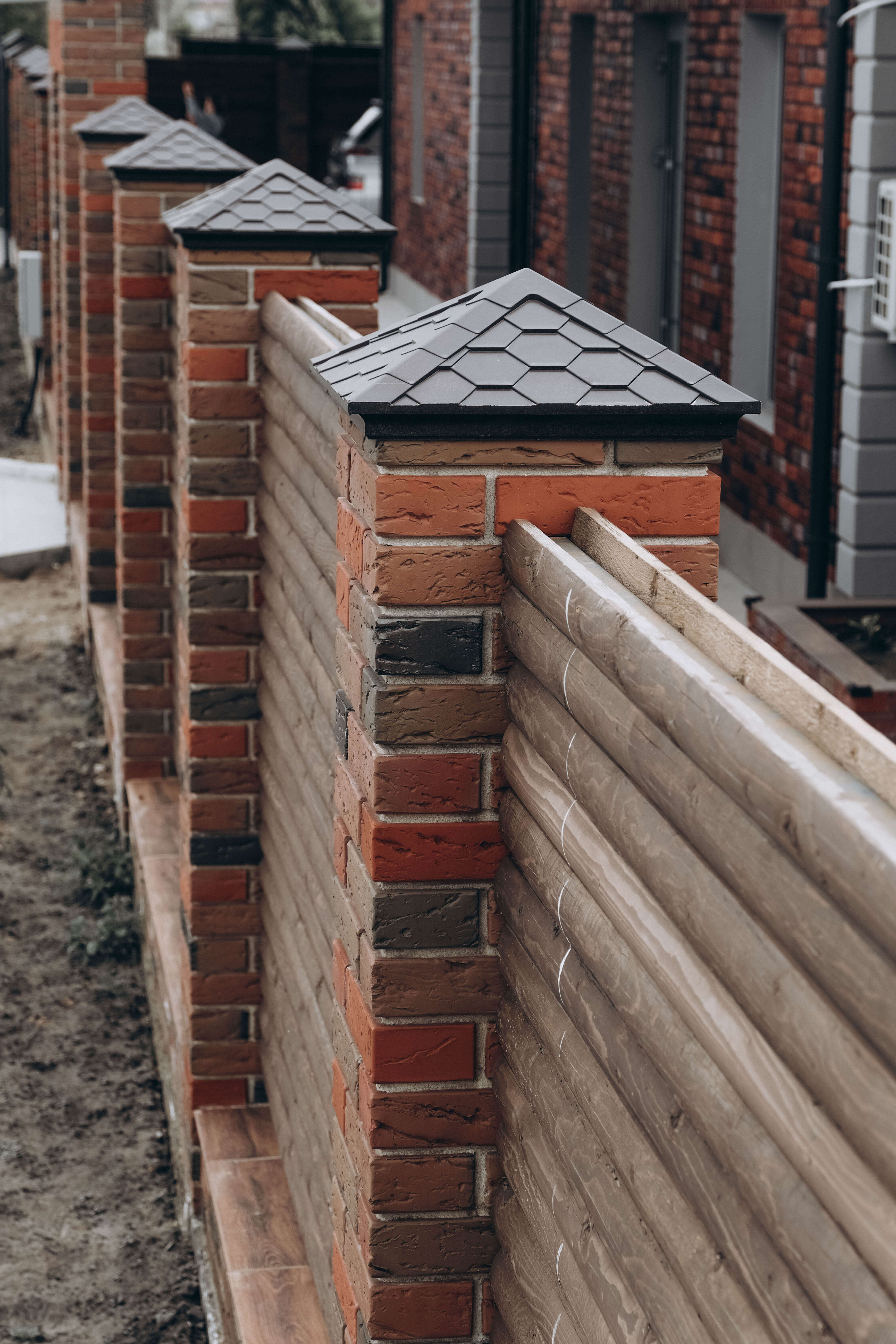 Колпак Zking Эверест Коричневый на столб 1.5х1.5 кирпича (390х390мм) в Курске фото